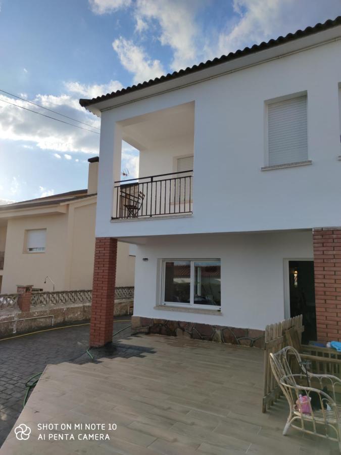 Estancia Rural Tranquila Llica d'Amunt Eksteriør bilde